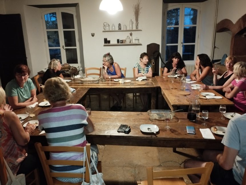 Salle à manger de 24 à 25 places